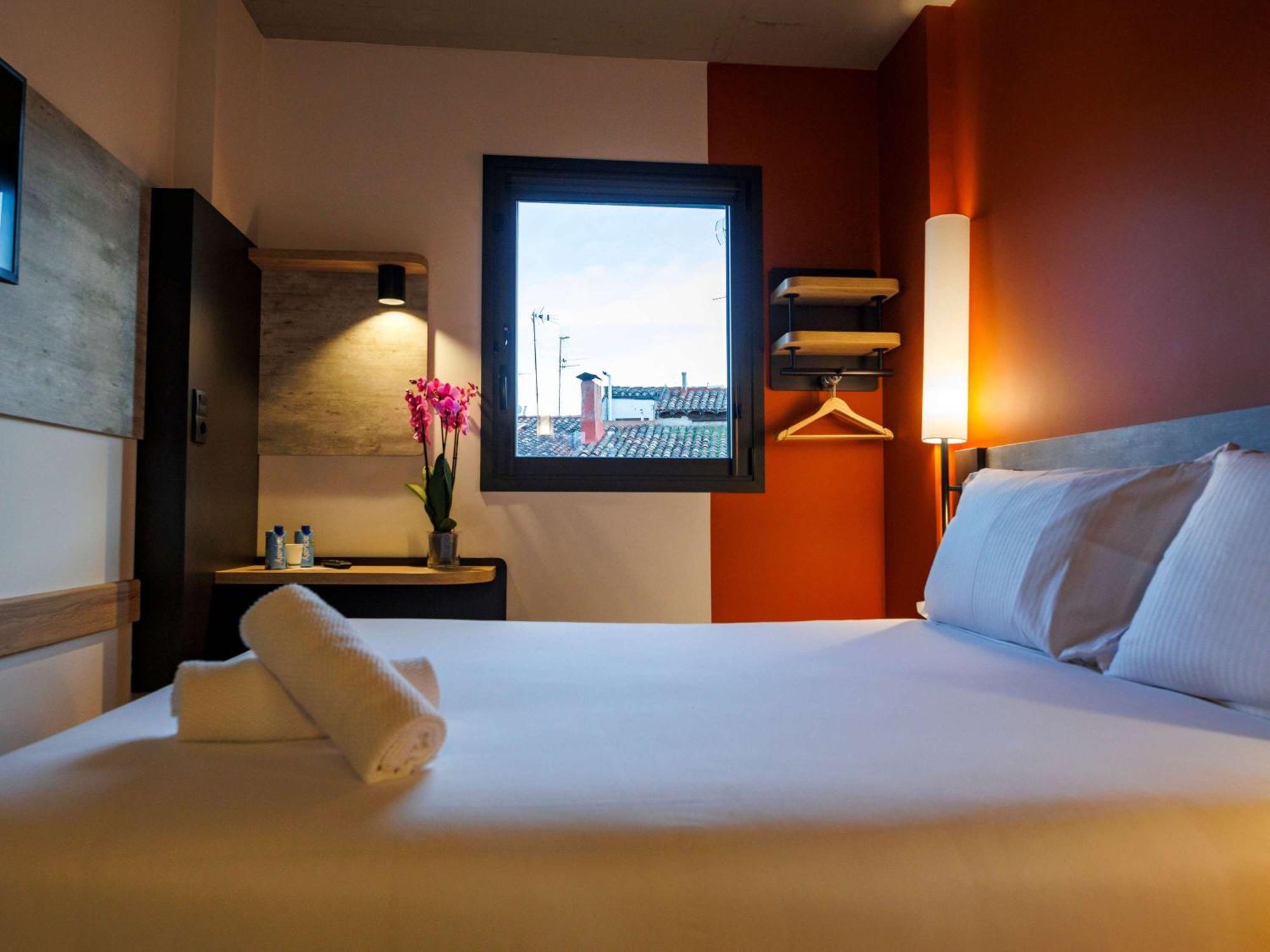 Ibis Budget Logrono Centro Logroño Exterior foto